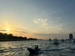 -三亚游船旅游中心(三亚鹿回头游艇游船公共码头店)