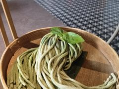 -罗勒家·养生火锅· Bistro(大望路店)