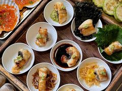 -围炉肉舍•炭烤活鳗•丹东海鲜烤肉(步行街店)