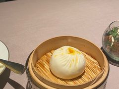 蟹粉鲜肉大包-荣轩(新荣记环球金融中心店)