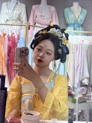 -汉唐记簪花汉服体验馆(西湖店)