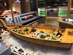 自助取餐区-咖啡苑自助餐厅·中国大饭店