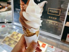 香草牛乳巧克力风味冰淇淋-布歌东京(金融街购物中心店)