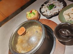 -芸山季·云南野生菌火锅(人民广场来福士店)