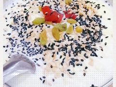 -白翔甜食店