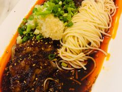 蒜泥白肉-新川办餐厅