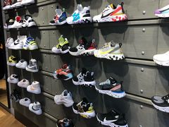 -NIKE品牌体验店(北京蓝色港湾店)