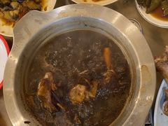 -聚首堂·特色小吃·肘子(什刹海德胜门店)