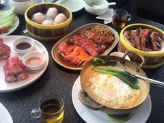 红米脆皮鲜虾肠-蝴蝶里·粤菜·点心(龙湖天街&滨江店)