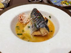 -越日本料理(新地假日广场店)