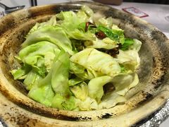 葱酥包菜-味+新京宴·烤鸭·北京菜(创意谷店)