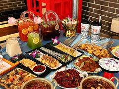 -依呀呀ktv烧烤小串(中山西路店)