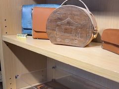 -新华书店(泉城路店)