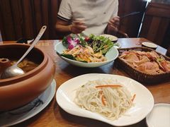 -老滇山寨•云南特色菜•地方菜•民族风情歌舞表演(经开区店)