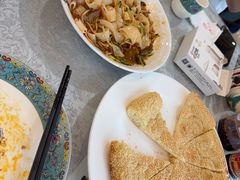 -汗腾格里·风味餐厅(新疆驻京办店)