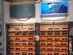 -MUJOSH木九十眼镜(月星环球港B1店)
