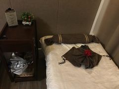 -新盈光·云会所(百丈东路店)