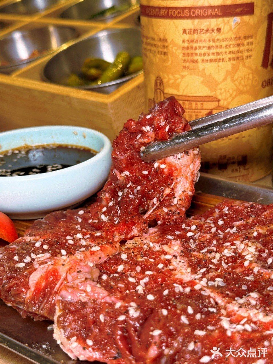 下雪的重庆，感受这口蜂蜡五花肉带来的快乐！