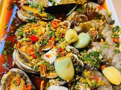-日进一片海.生腌海鲜火锅.宵夜烧烤(三里屯总店)