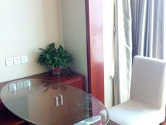 -兴芮温泉度假区