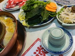 -东镇老火锅(长春路首店)