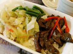 黑椒牛柳饭-永和大王(蛙嫩紫苏香·军博店)
