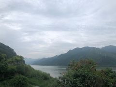 -羚羊峡古栈道森林公园