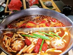 -湊湊火锅·茶憩(新中关购物中心店)