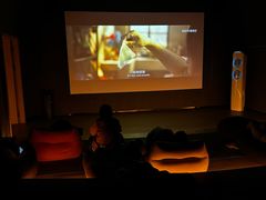 -涨巢·潮玩水疗局