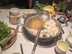 -左庭右院鲜牛肉火锅(七宝领展广场店)