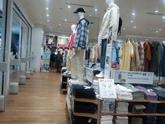 -优衣库(东莞东城万达广场店)