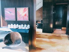 -上海滴水湖皇冠假日酒店