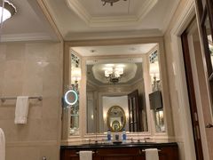 -广州富力丽思卡尔顿酒店