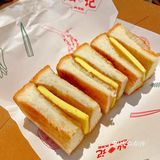 暴风雨探店｜ta不愧是可以让我一啖爱上海南鸡饭的理由