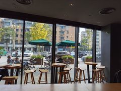 -星巴克(杭州桐庐利时广场店)