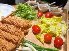烙馍卷菜-清真·东饺宴