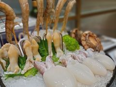 -红鼎豆捞·非遗鲍皇汤火锅(宝丰路店)