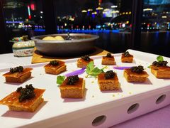 鱼子酱烤鸭-悦江(梅奔中心店)