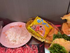 -三头牛·潮汕牛肉生蚝火锅 (夏湾店)