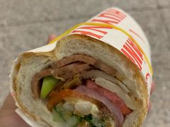 -Bánh Mì Huynh Hoa