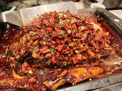 -江边城外烤全鱼(世茂广场店)