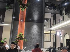 -何适山庄 ·可团建(水长城P2停车场店)