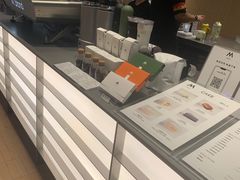 -M Stand(北京平安幸福中心店)