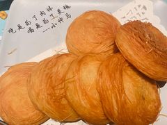 -临界音乐酒馆·小龙虾·江湖菜(华熙LIVE·鱼洞店)