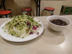 -黑八私房老北京炸酱面