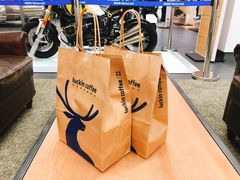-瑞幸咖啡(流塘商务大厦店)