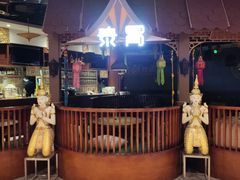 -吾悦广场(南京鼓楼店)