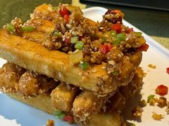 -铜锣湾·有麝自然香(重庆新天地店)