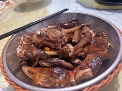 -红旗山庄(圭峰山店)