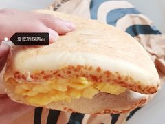 烟熏鸡肉谷物三明治-星巴克(烟台大悦城店)